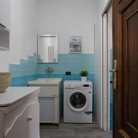 Luxury - Crociere 1 Min Free Wifi - Ac Apartment Savona