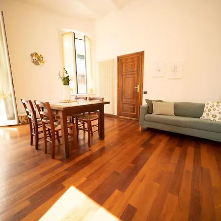 Apartment Luxury - Crociere 1 Min Free Wifi - Ac Savona