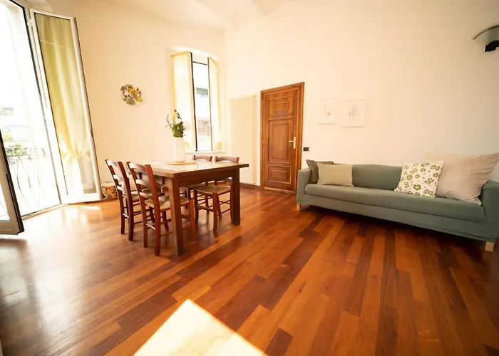 Appartement Luxury - Crociere 1 Min Free Wifi - Ac Savona